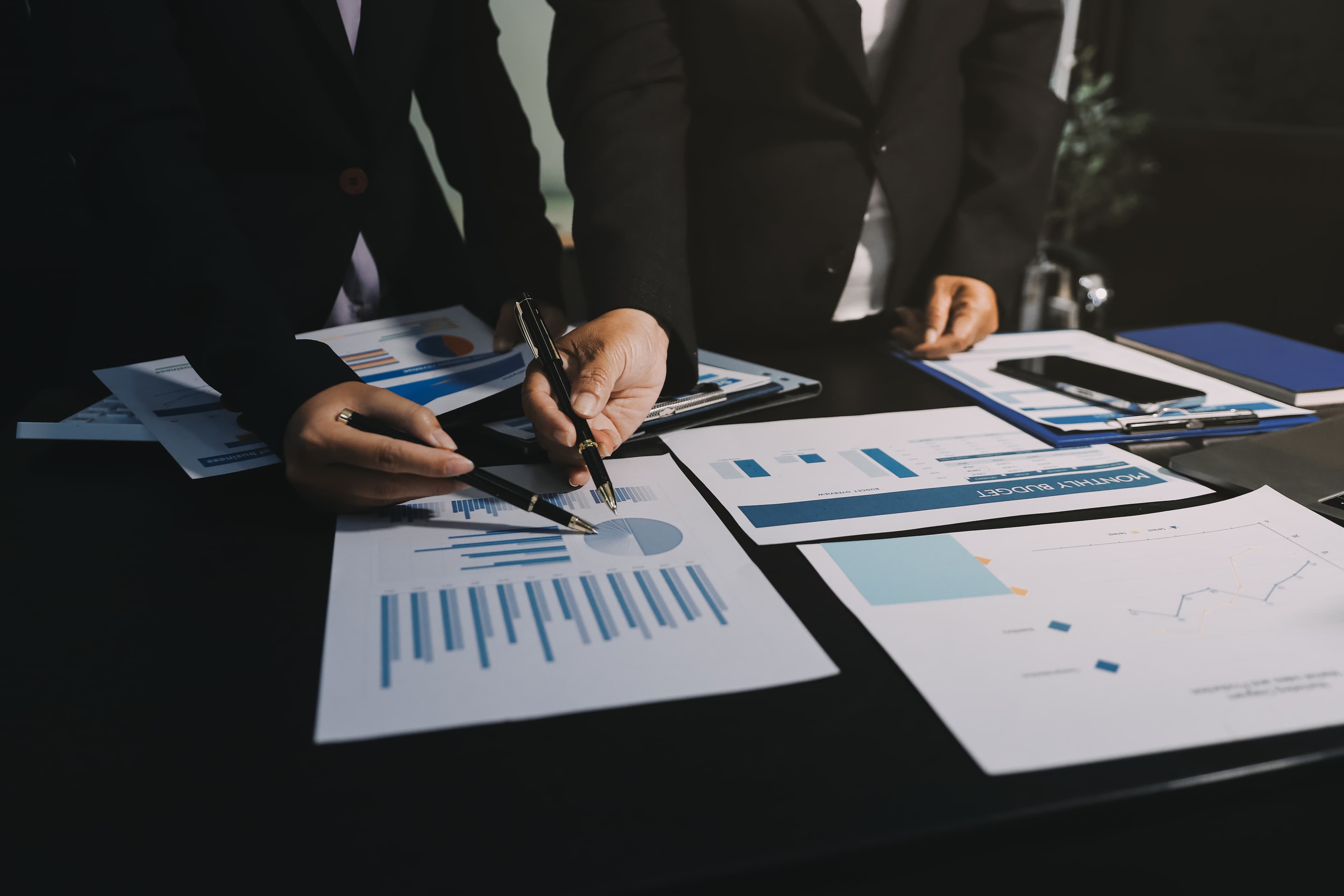 Soruşturmalar, Uyum ve Etik kapak fotoğrafı